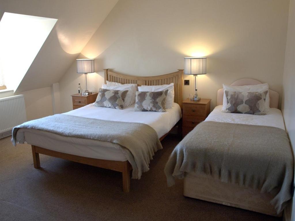 Kings Arms Hotel Abergavenny Rum bild